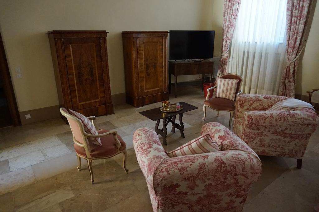 Palazzo Mantua Benavides Suites & Apartments ปาโดวา ภายนอก รูปภาพ