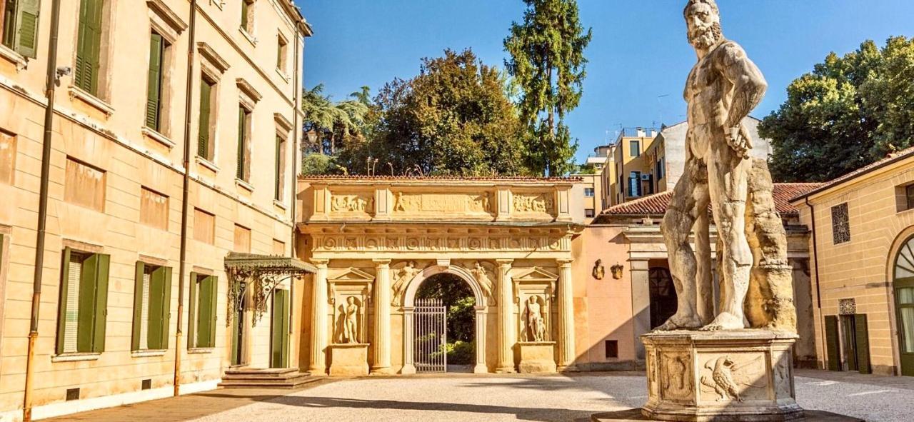 Palazzo Mantua Benavides Suites & Apartments ปาโดวา ภายนอก รูปภาพ